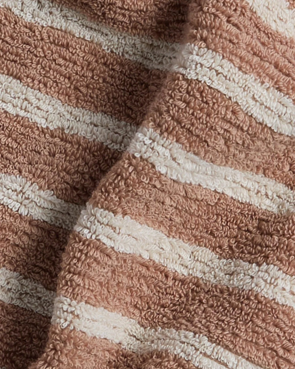 VELMORA® Organic Resort Stripe Towels 4