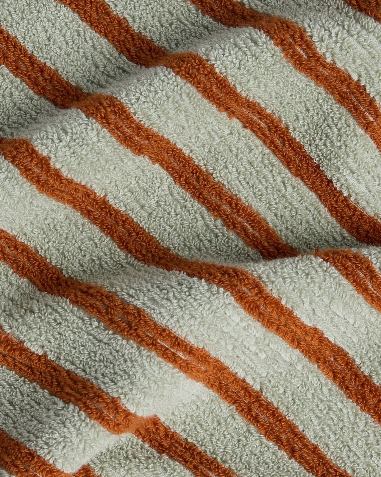 VELMORA® Organic Resort Stripe Towels 5